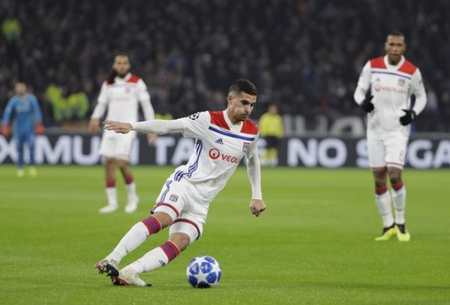 中国球员同 中国球员同